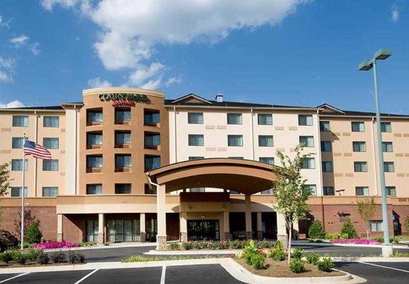 Courtyard By Marriott Atlanta Buford Mall Of Georgia Exteriér fotografie