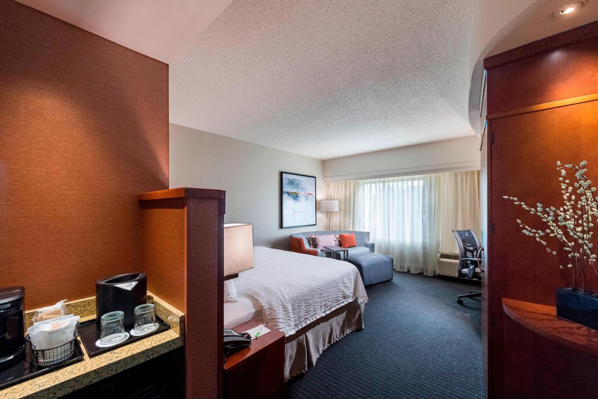 Courtyard By Marriott Atlanta Buford Mall Of Georgia Exteriér fotografie